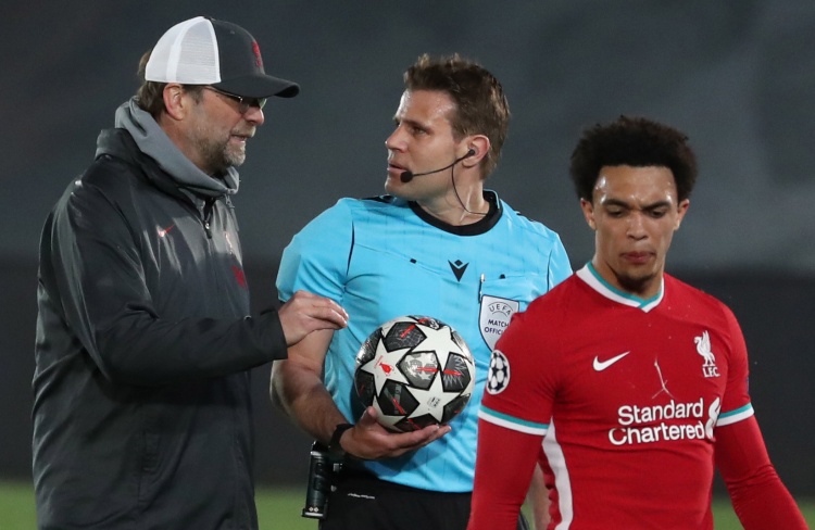 实属不易，让二追三客场实现大逆转（客场上演让二追三的惊天逆转）