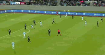 意媒：邓弗里斯的伤势不必过多担忧，预计可出战米兰德比（意媒：邓弗里斯伤情无大碍，有望出战米兰德比）