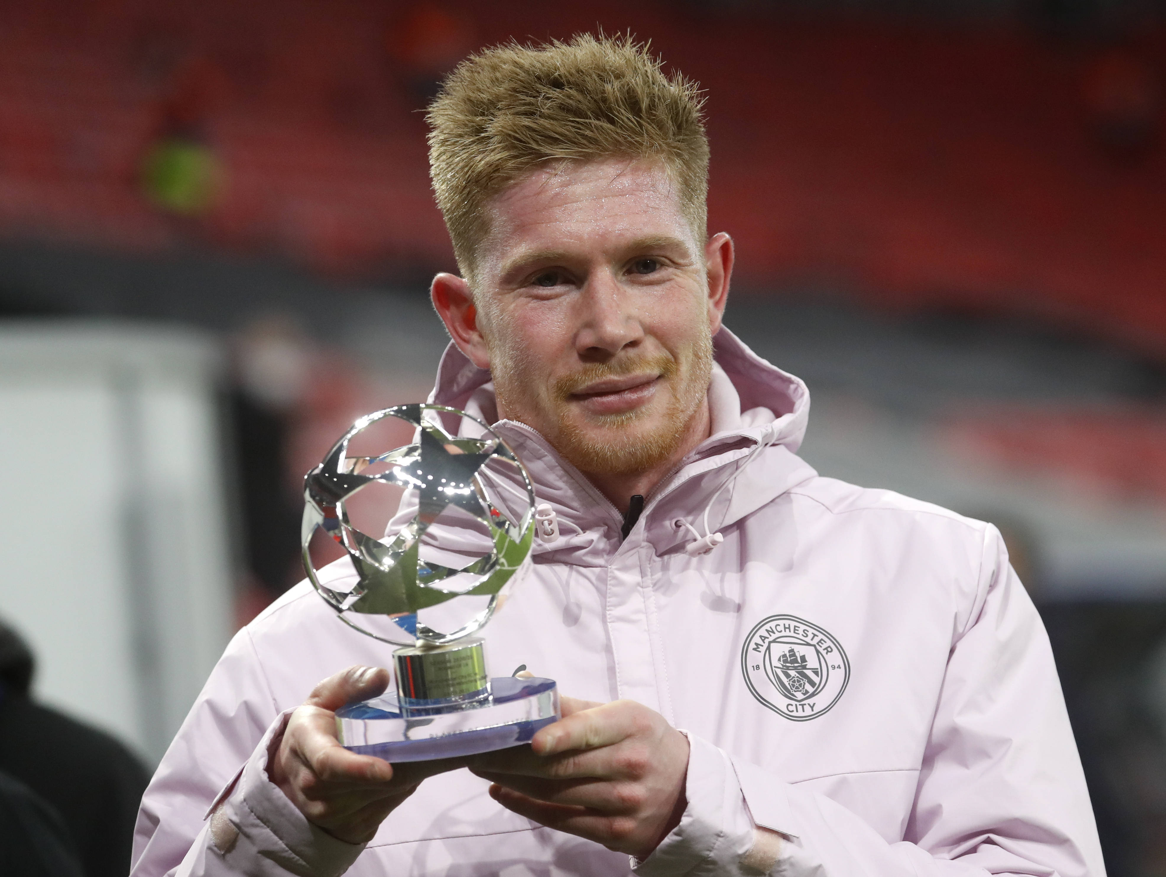 西甲战报：塔雷加乌龙，杜罗绝平，瓦伦西亚1-1平塞维利亚（西甲：塔雷加自摆乌龙，杜罗读秒救主，瓦伦西亚1-1战平塞维利亚）