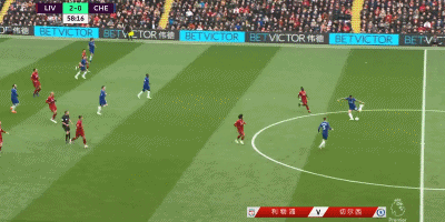 囧叔向裁判施压后染红，罗基：容忍这种行为问题会越来越严重（施压裁判后被红牌罚下，罗基警示：纵容此举只会让问题加剧）